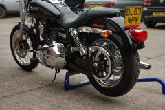 Harley wheel up in seconds