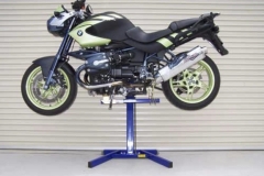 BMW motorcycle lifted with Big Blue
